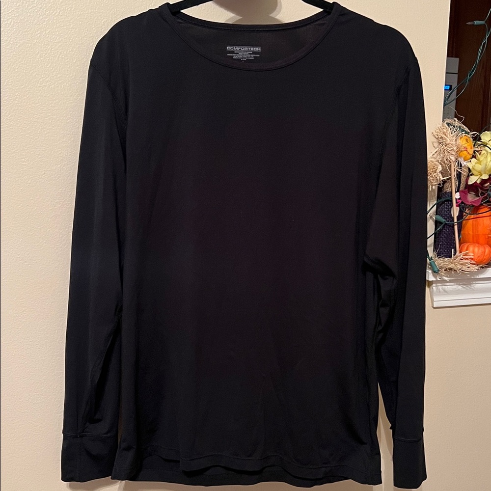 Black Base Layer undershirt Long Sleeve Classic Athletic Shirt   L